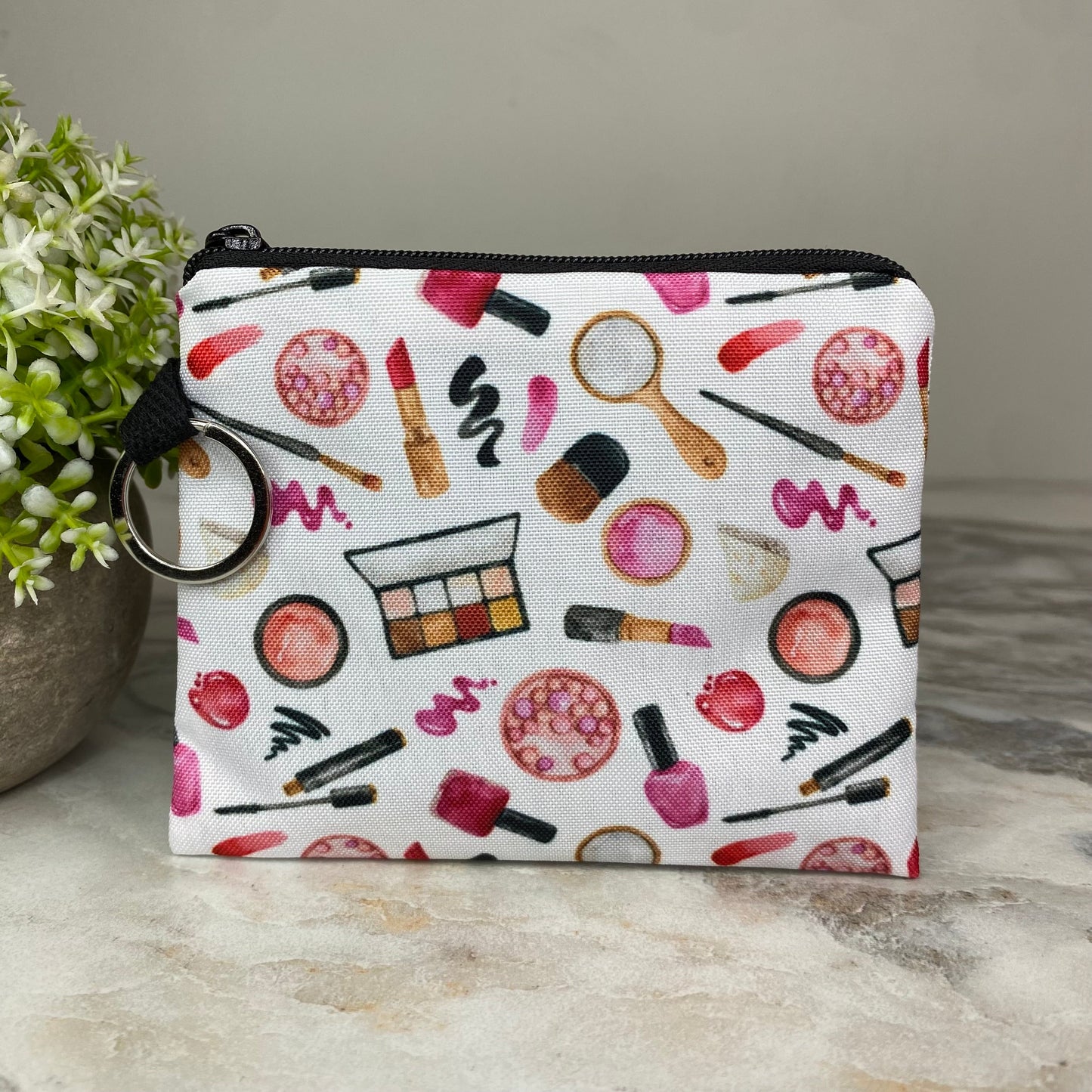 Mini Pouch - Makeup Lipstick Eye Shadow on White