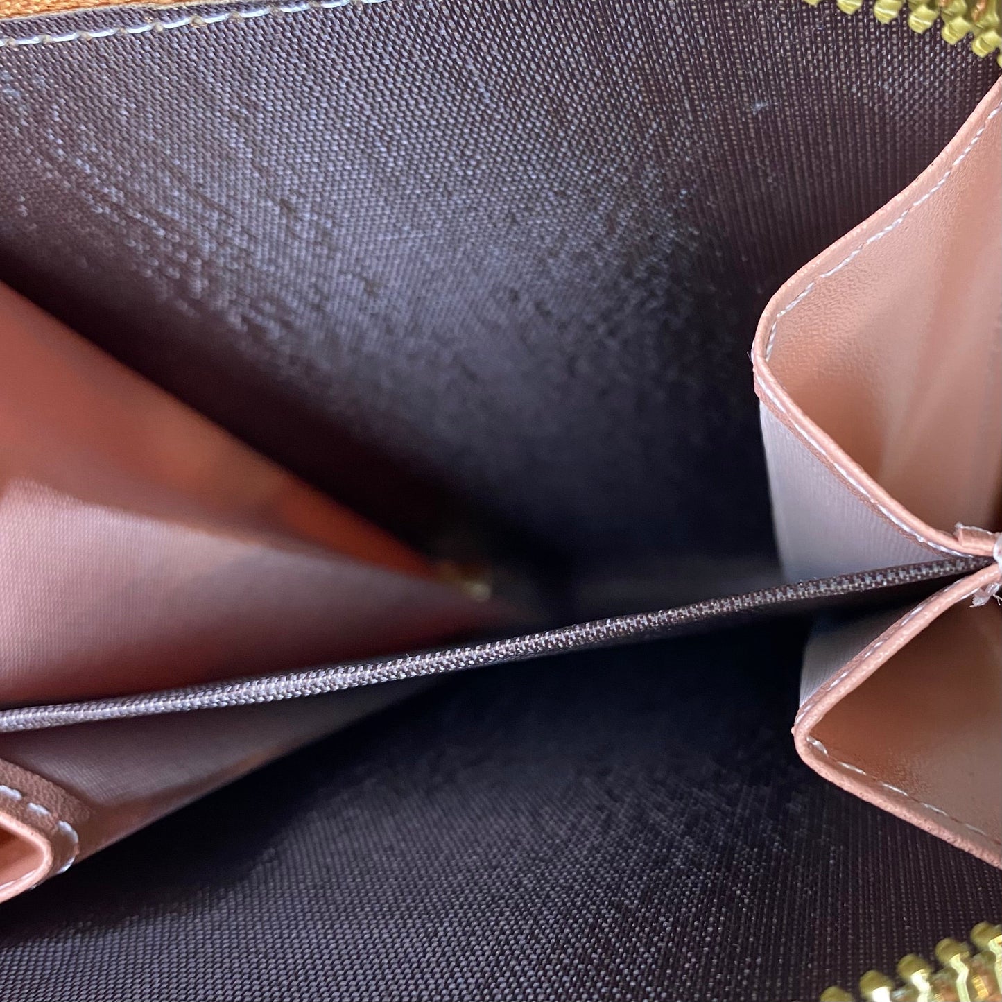 Ivy Crossbody Wallet + Purse - Sky Blue