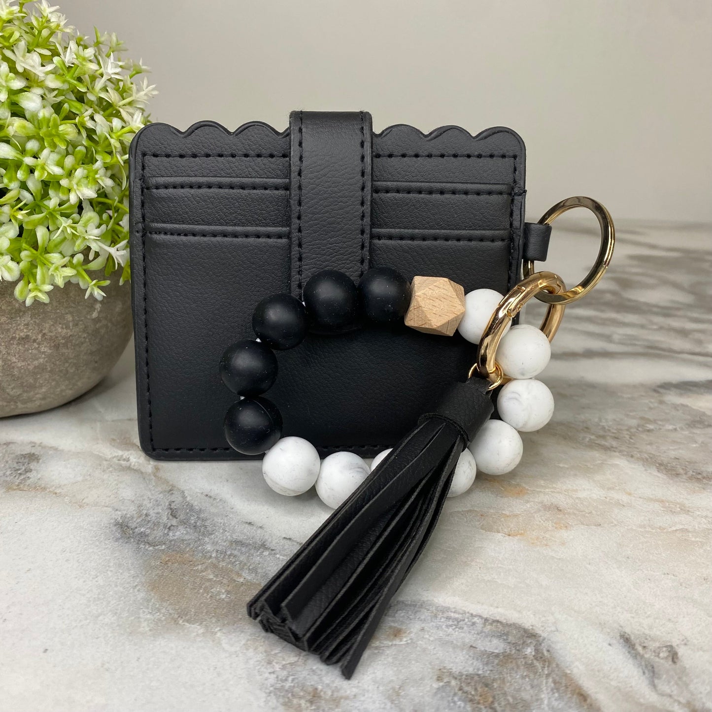 Silicone Bracelet Keychain with Scalloped Card Holder - Black