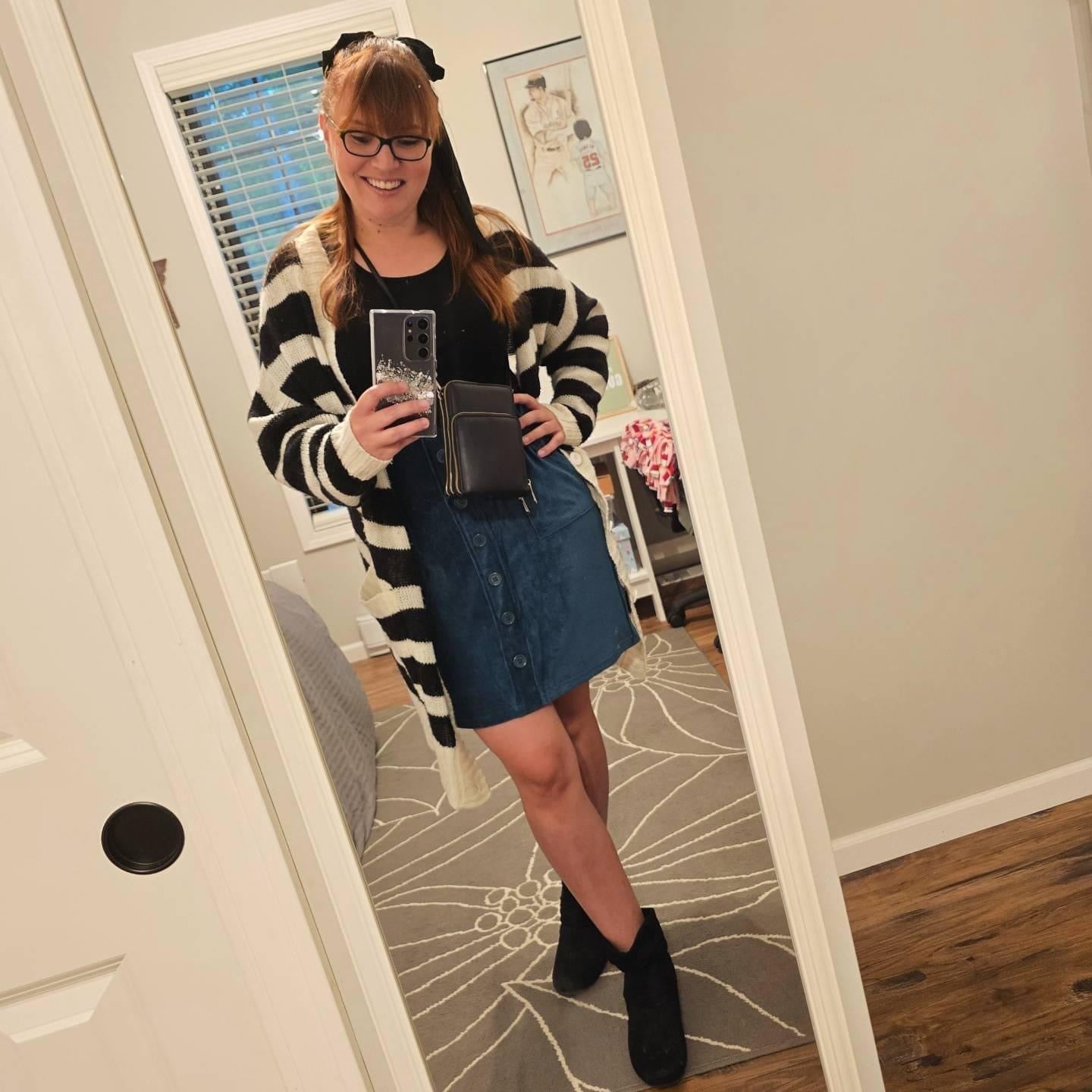 Ivy Crossbody Wallet + Purse - Red