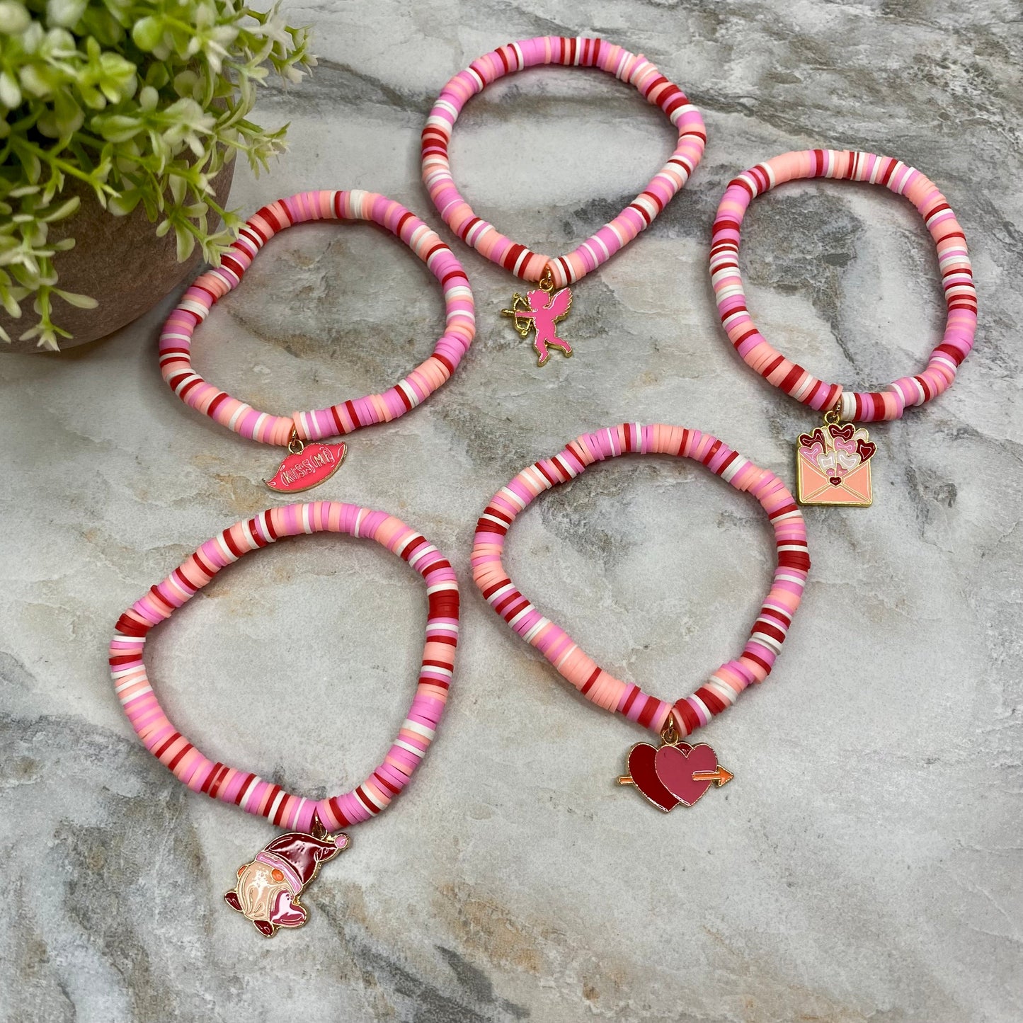 Bracelet - Clay + Charm - Love Red & Pink Charm