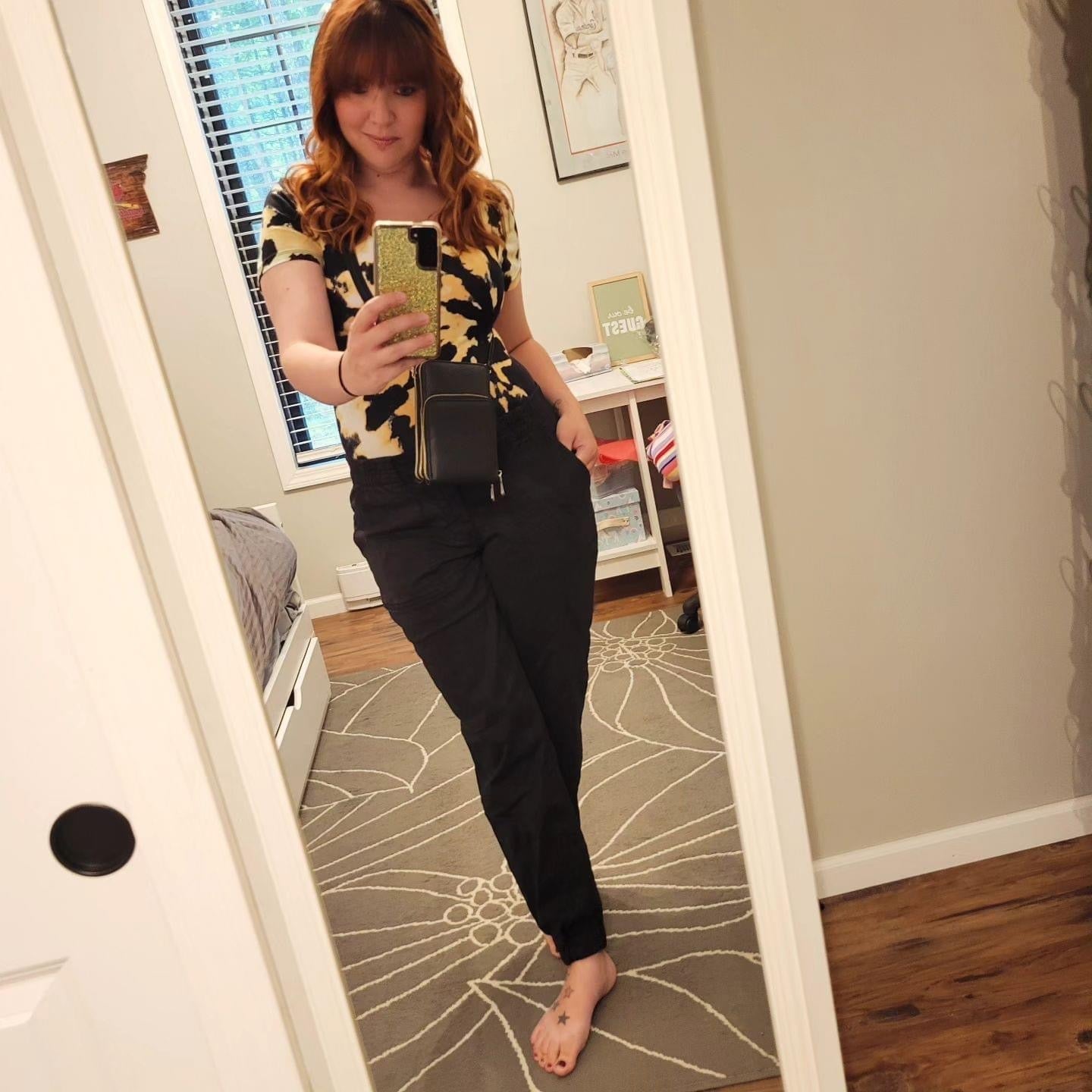 Ivy Crossbody Wallet + Purse - Red