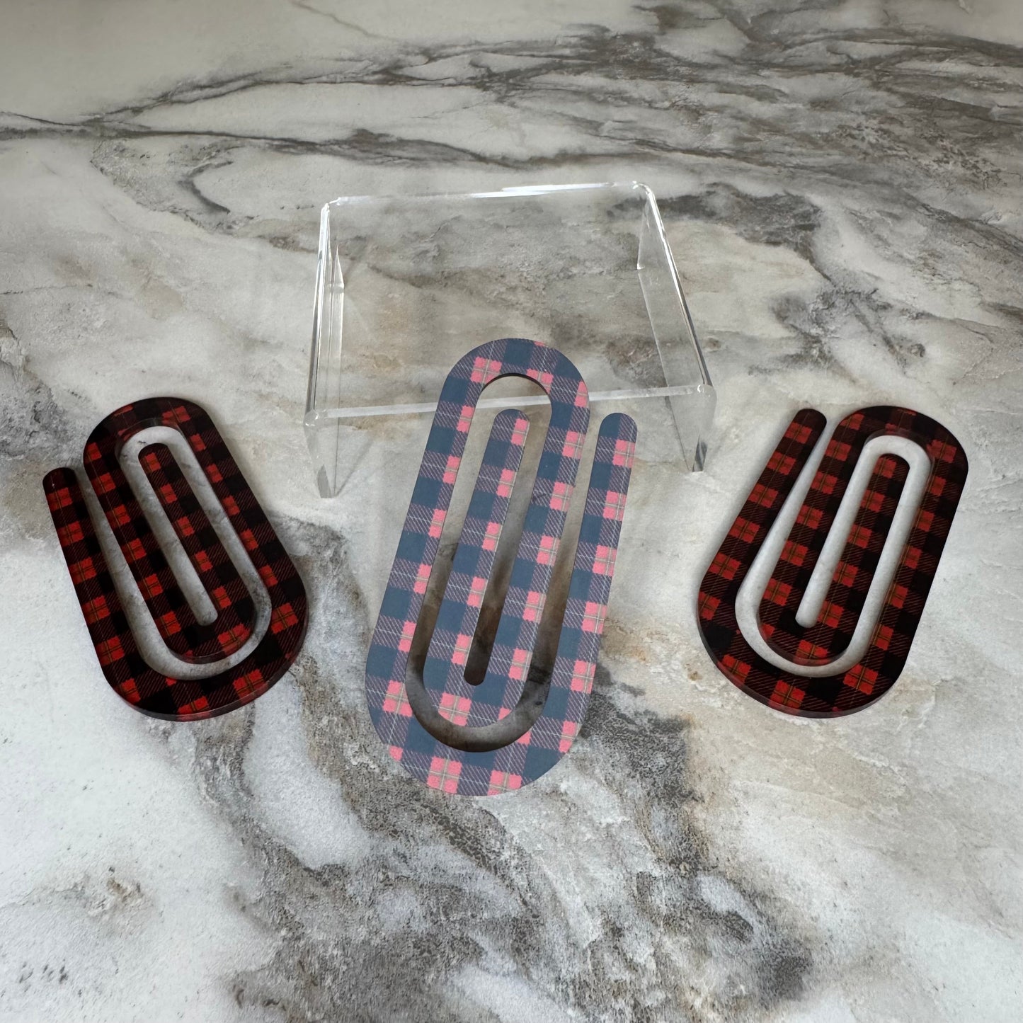 Jumbo Paperclip - Red & Black Plaid